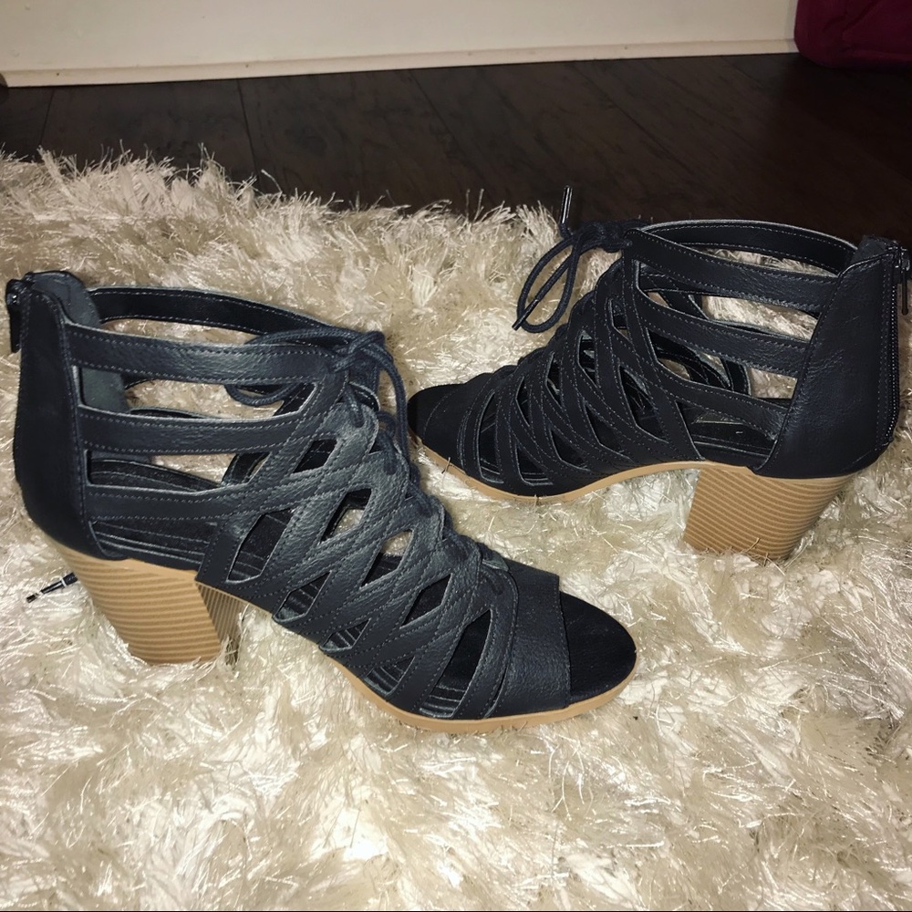 Woman’s black shoes